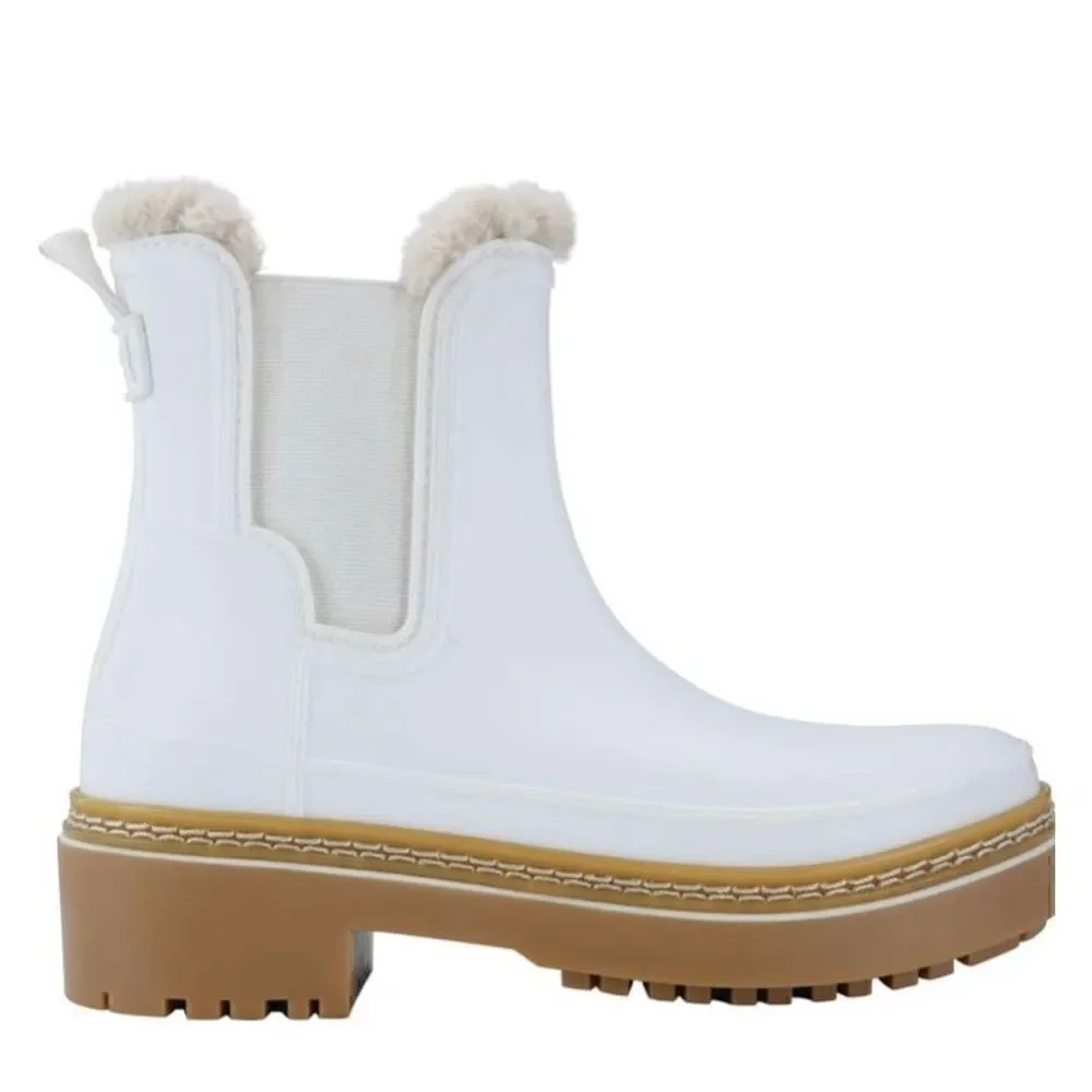 Marc Fisher Fargo Waterproof Boot in White NWB Size 7